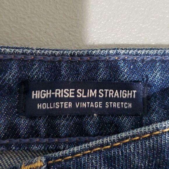 HOLLISTER 31x26 High Rise Slim Straight Jeans - Picture 7 of 8